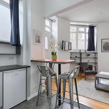 Apartment Charming Heart Of 17th Paris